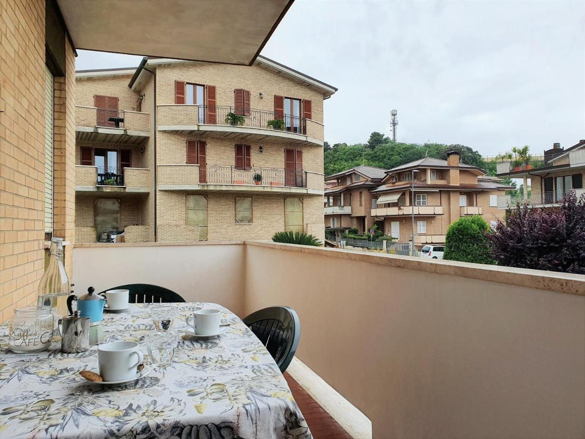 Casa Rossella Leilighet Porto SantʼElpidio Eksteriør bilde
