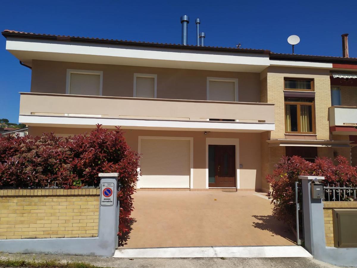 Casa Rossella Leilighet Porto SantʼElpidio Eksteriør bilde